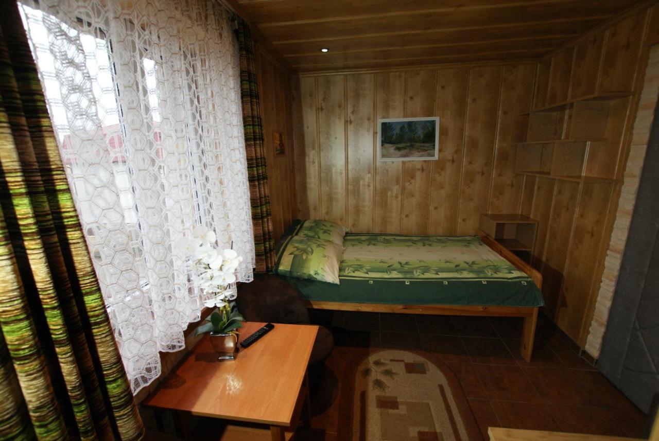 Willa U Damiana - Pokoje Noclegi Nad Morzem Mielno  Buitenkant foto